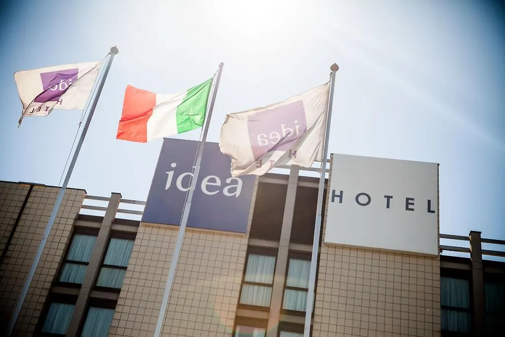 Idea Hotel Milano San Siro 4*, Milan